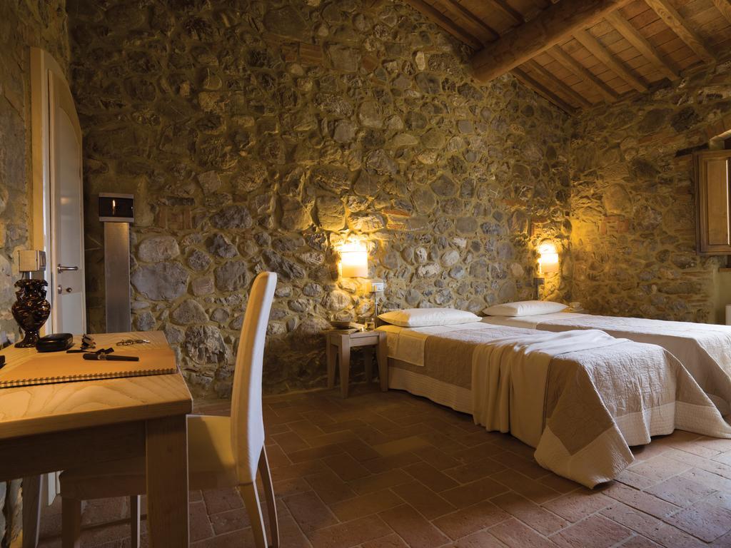 Poderi Firenze Guest House Cinigiano Exterior photo